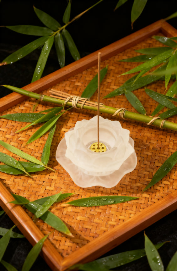Purity & Awakening Liuli Lotus Incense Holder, Frosted Lotus Design, Placed on Woven Bamboo Tray with Bamboo Leaves and Water Droplets for Nature-Inspired Tranquility