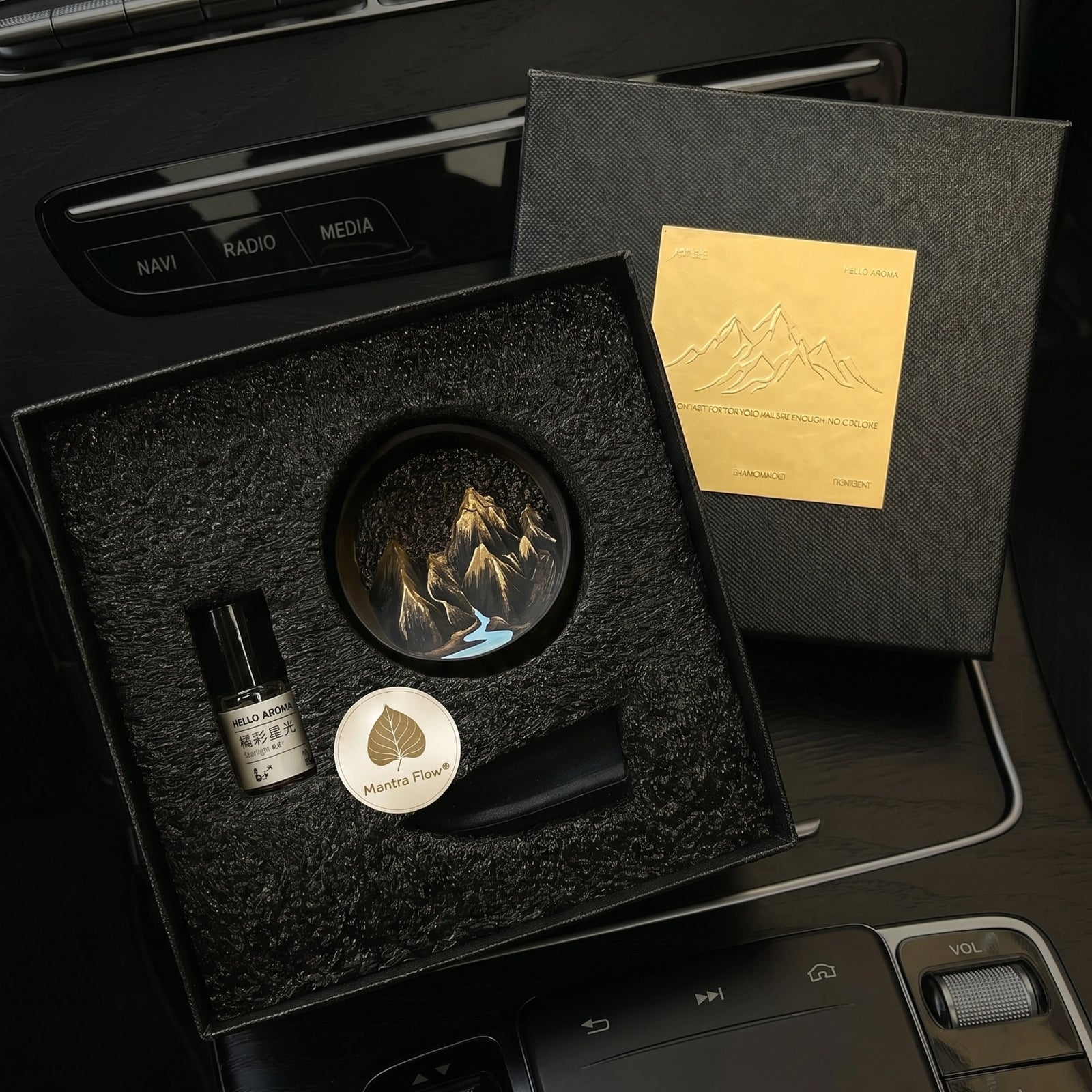Protection & Peace - Mountain Scene Magnetic Car Oil Diffuser